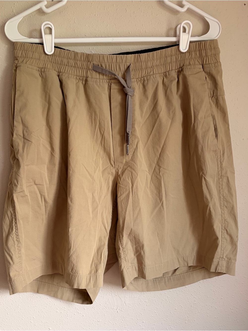 Casual Lululemon Drawstring Shorts in Khaki